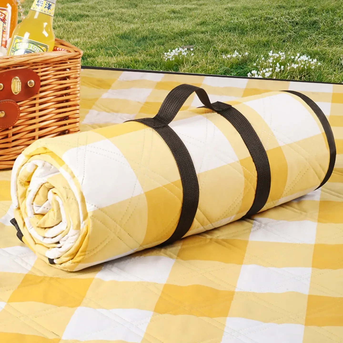 Editorial illustration of Compact Picnic Blanket